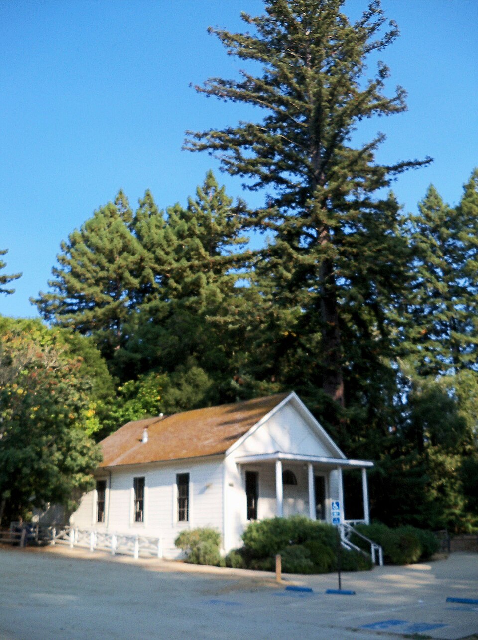 Photograph of Valencia Hall
