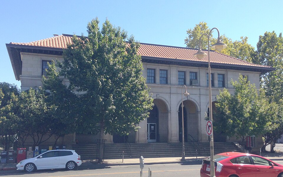 Photograph of Chico Midtown Station