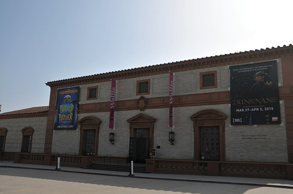 Photograph of Beverly Hills Main Post Office