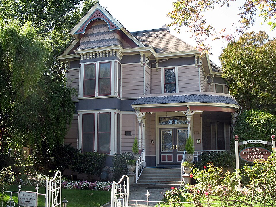Photograph of Dr. Edwin Hennessey House