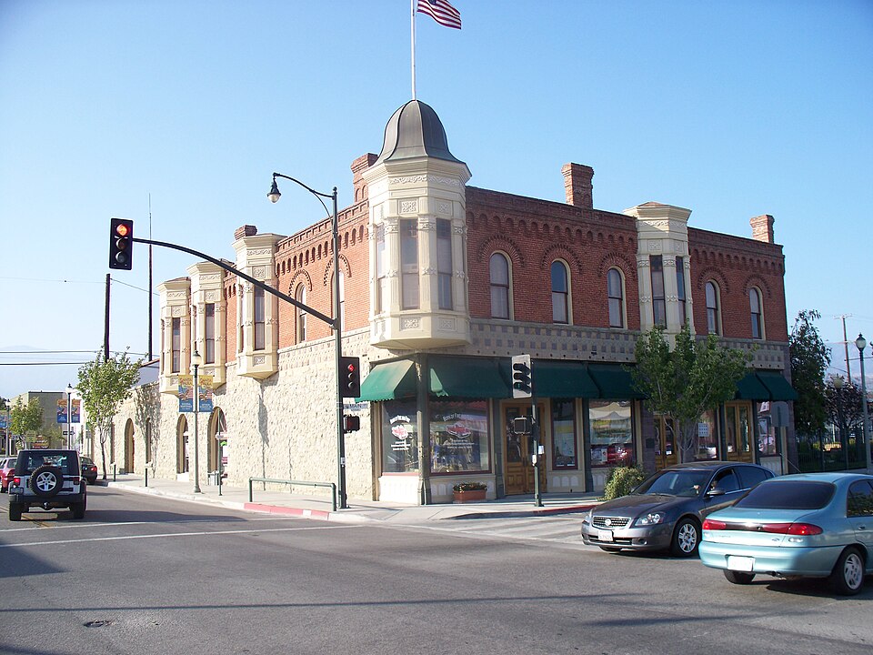 Photograph of Union Oil Company Building