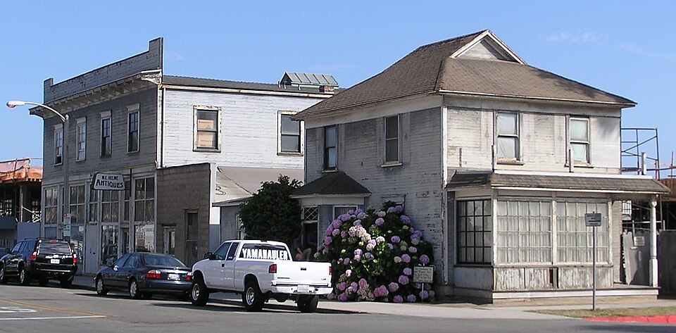 Photograph of Helme-Worthy Store and Residence