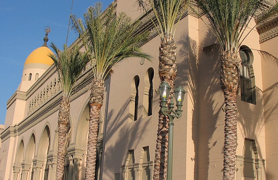 Photograph of Shrine Auditorium and Expo Hall