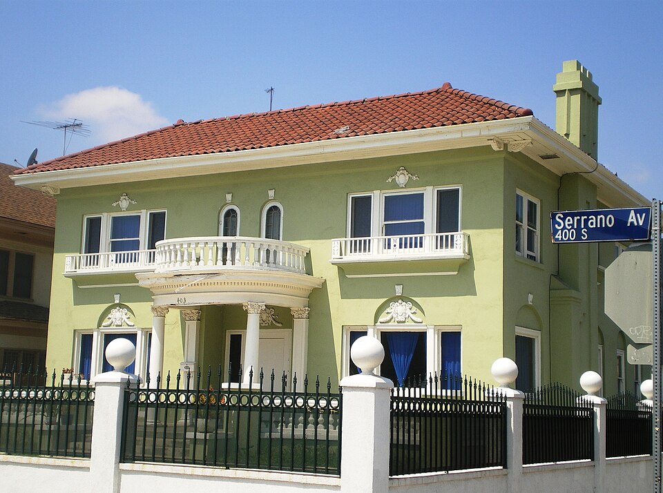 Photograph of South Serrano Avenue Historic District
