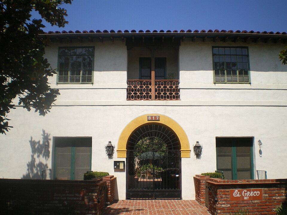 Photograph of El Greco Apartments