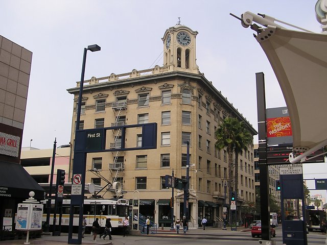 Photograph of First National Bank of Long Beach