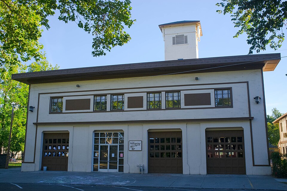 Photograph of Fire Station No. 6