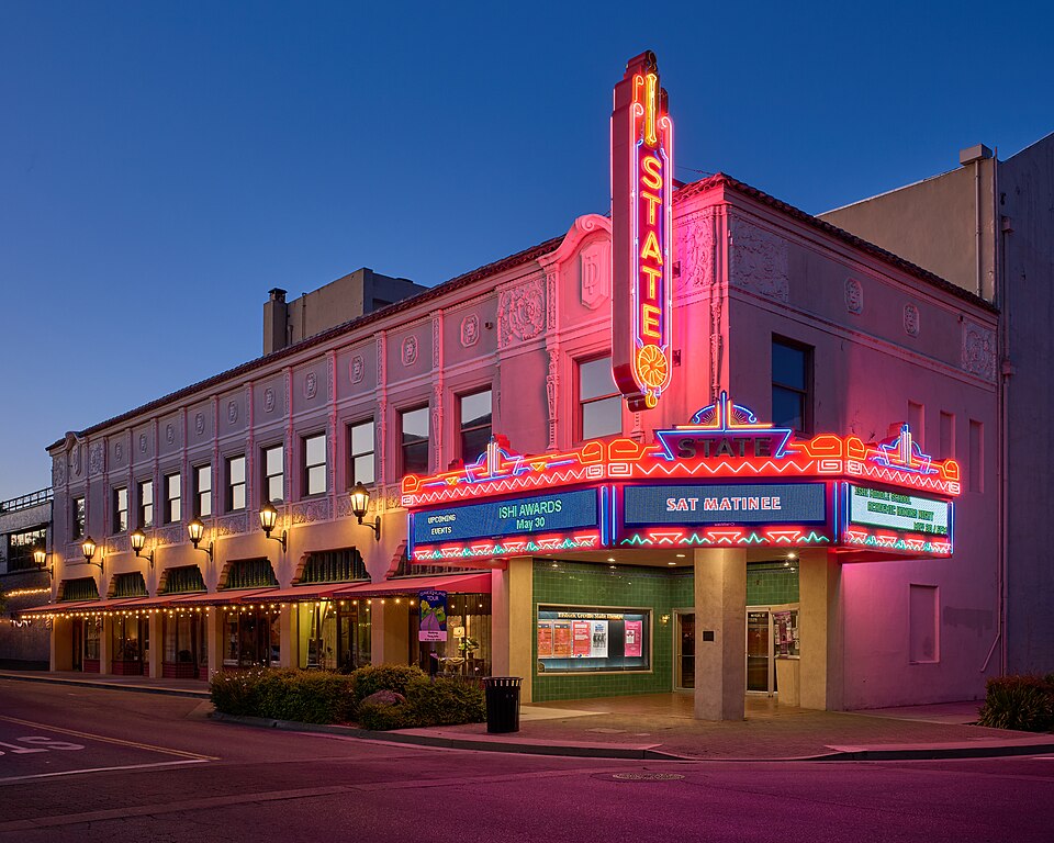 Photograph of Oroville State Theatre