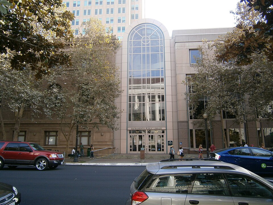 Photograph of Sacramento Central Library