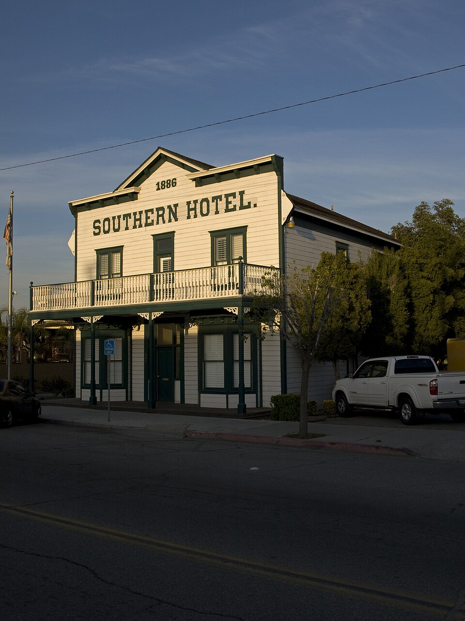 Photograph of Southern Hotel