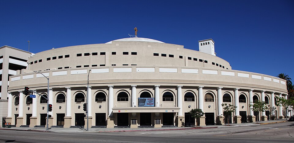 Photograph of Angelus Temple