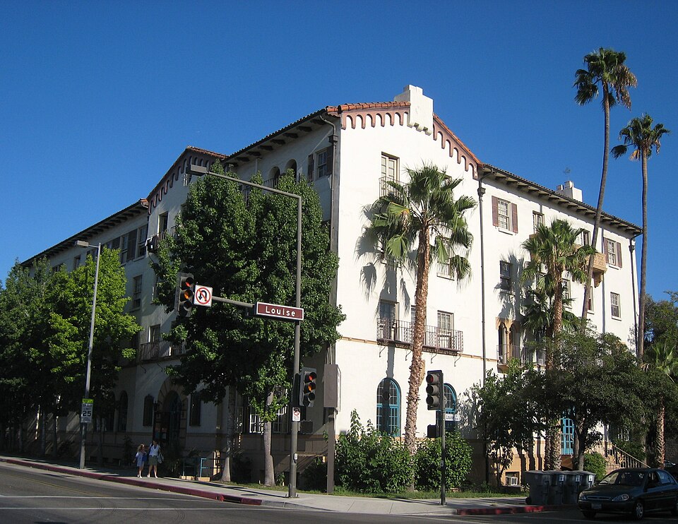 Photograph of Glendale Young Men's Christian Association