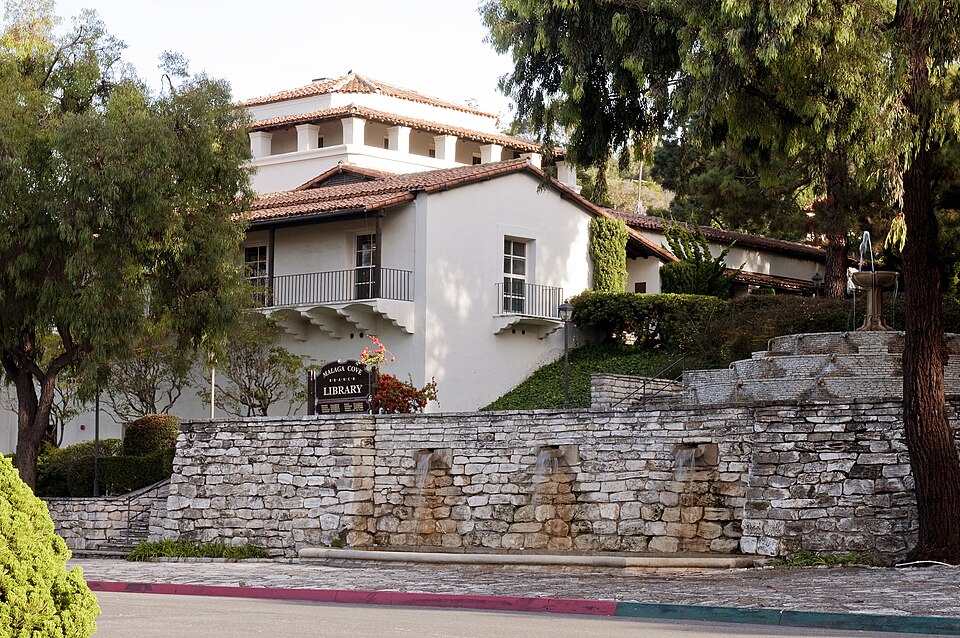 Photograph of Malaga Cove Library