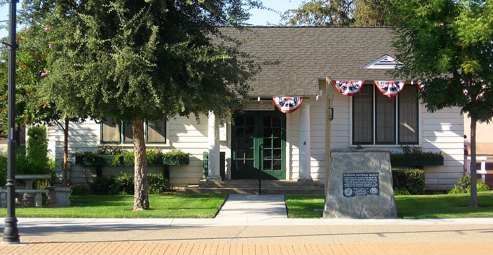 Photograph of Riverbank Branch Library