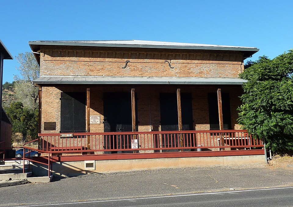 Photograph of Copperopolis Armory