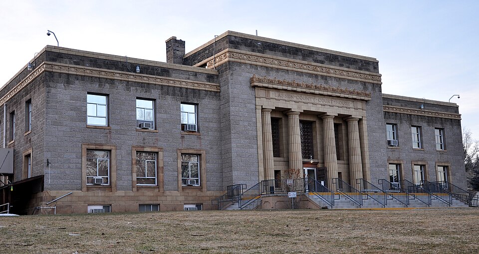 Photograph of Lassen County Court House