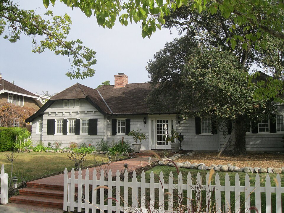 Photograph of House at 1050 S. Madison Ave.