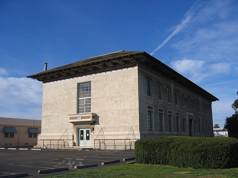 Photograph of Teacher Training School Building-San Diego State Normal School