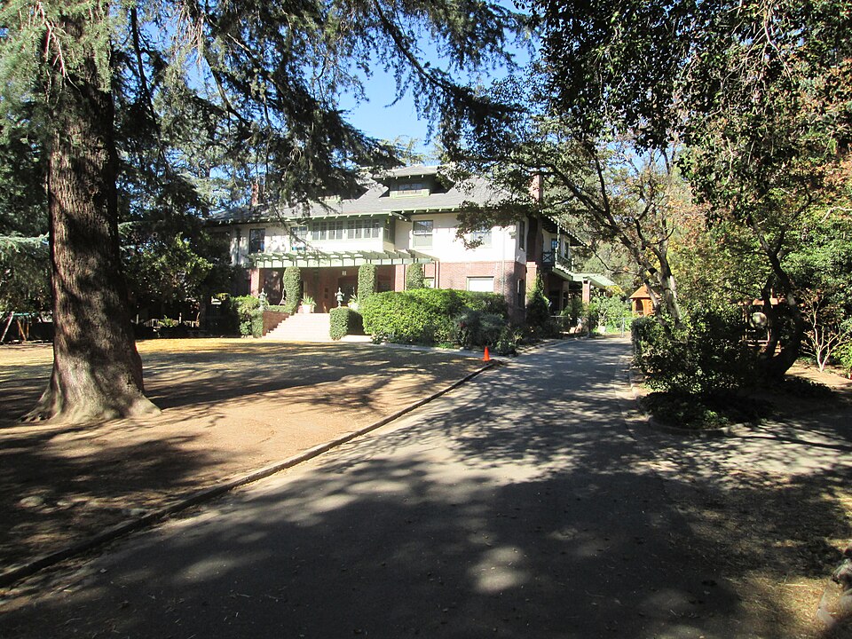 Photograph of Scripps Hall