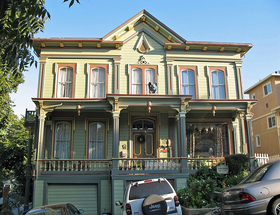 Photograph of Tucker House