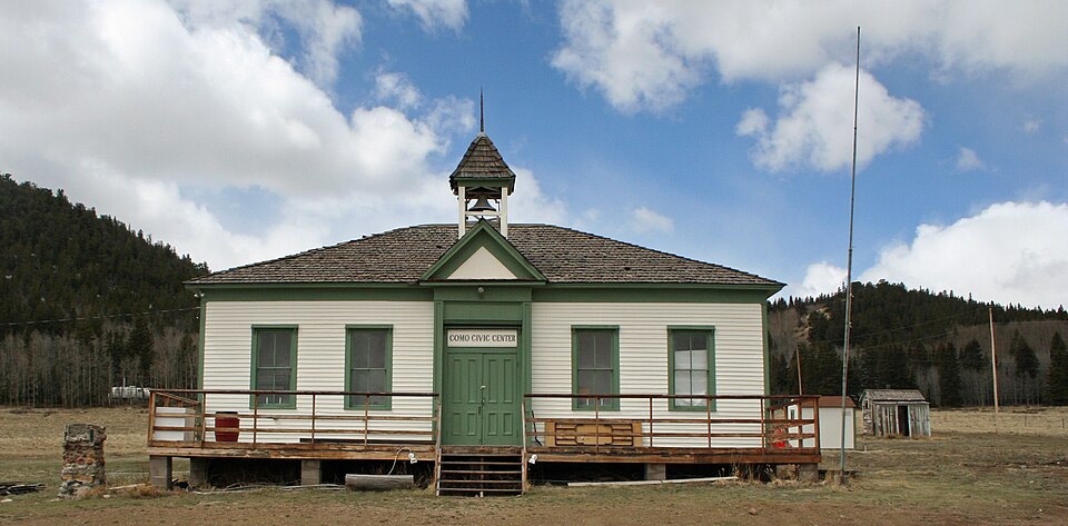 Photograph of Como School