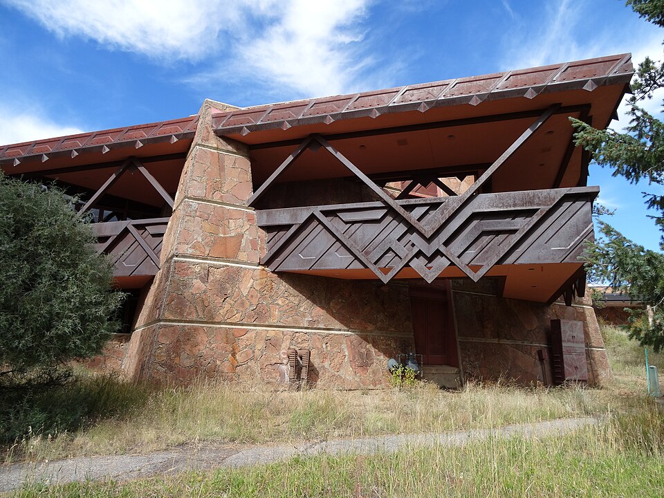 Photograph of Beaver Meadows Visitor Center