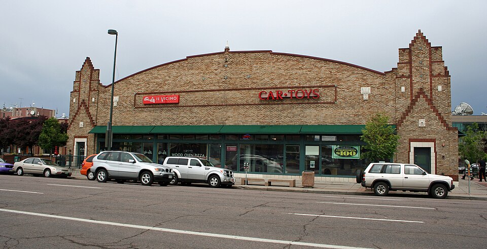 Photograph of Leeman Auto Company Building