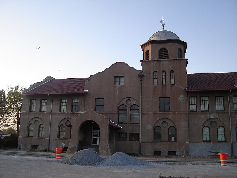 Photograph of Minnequa Steel Works Office Building and Dispensary, Colorado Fuel and Iron Company