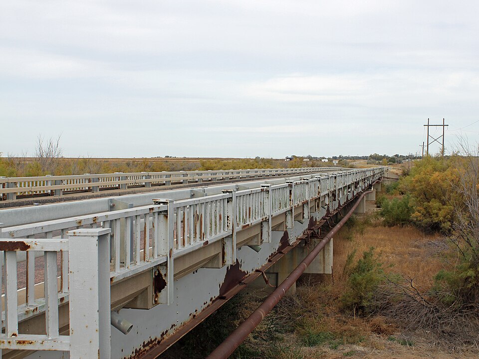 Photograph of Granada Bridge