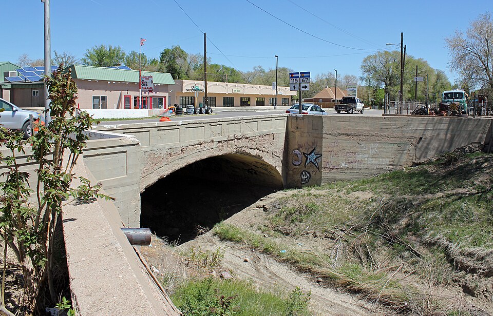 Photograph of Main Street Bridge