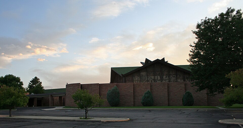 Photograph of Temple Emanuel