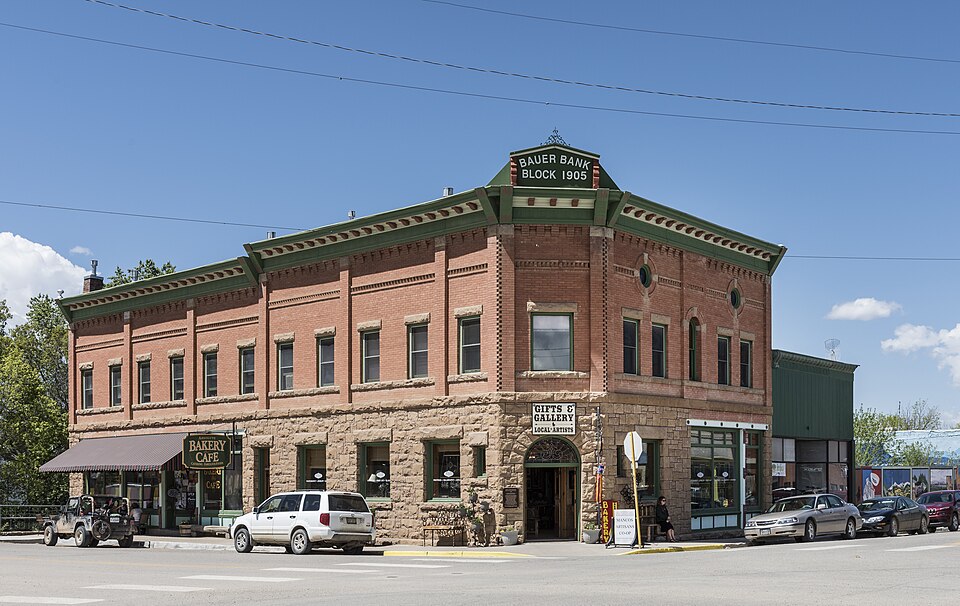 Photograph of Bauer Bank Block