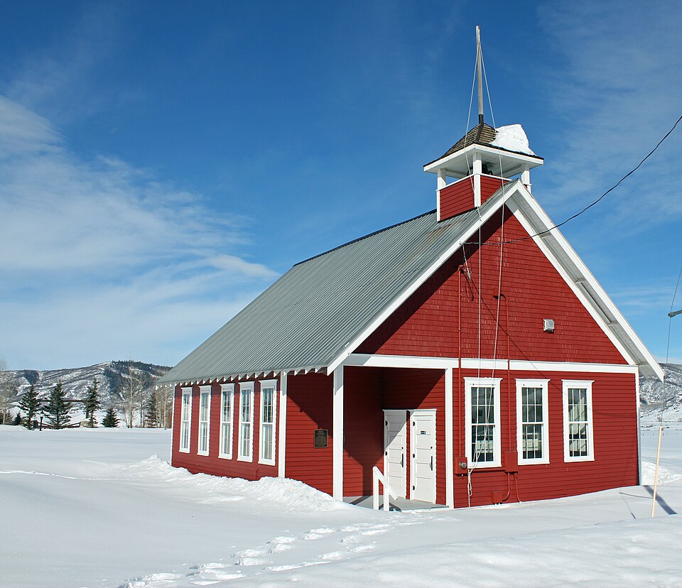 Photograph of Mesa Schoolhouse