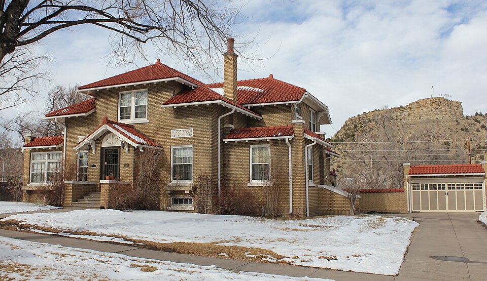 Photograph of Frank Latuda House