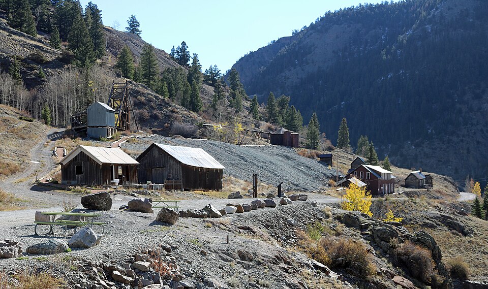 Photograph of Ute and Ulay Group Mine