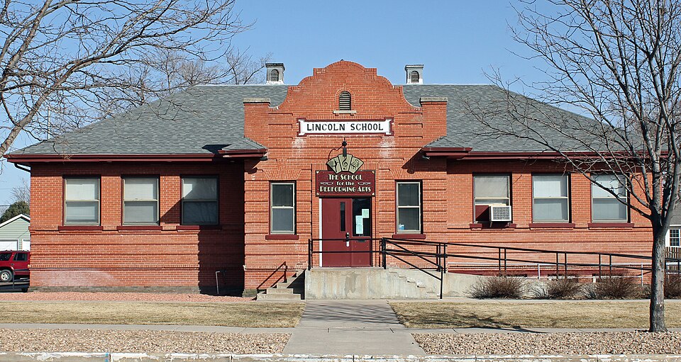 Photograph of Lincoln School