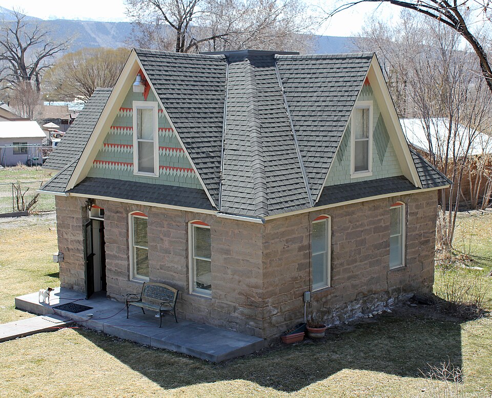 Photograph of Wasson-McKay Place