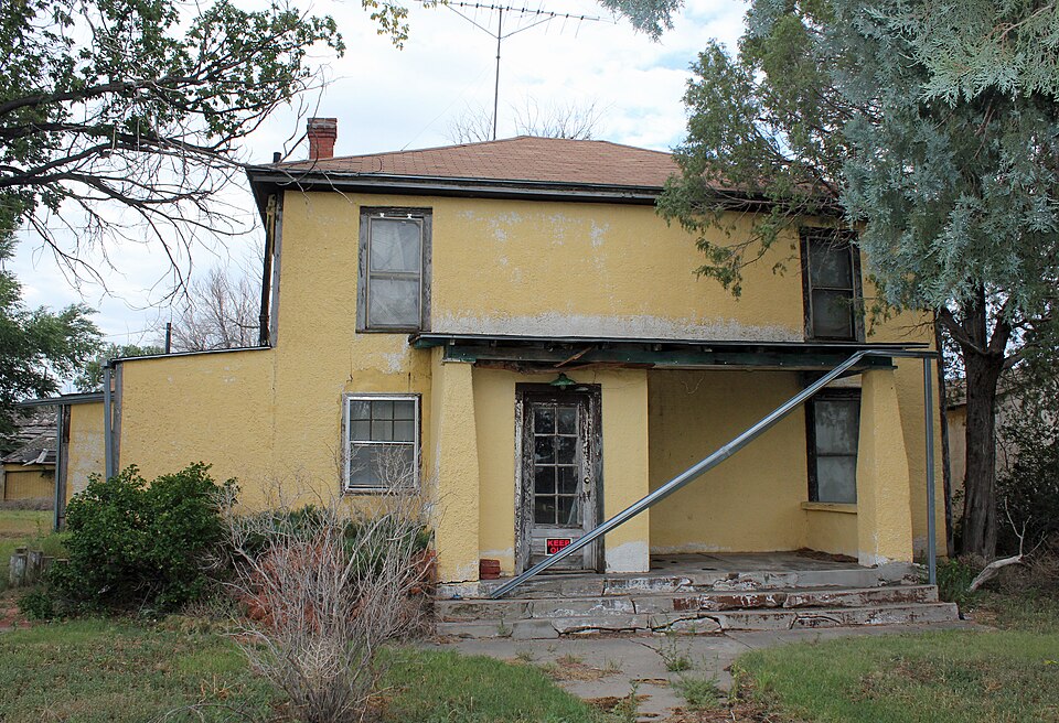 Photograph of Hotel Holly-Haswell Hotel