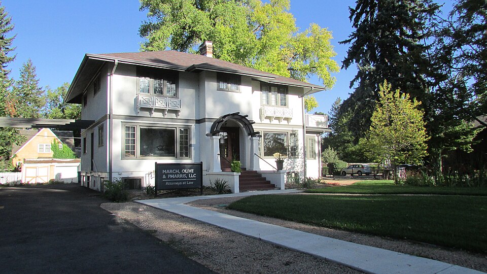 Photograph of E.A. Schlichter House