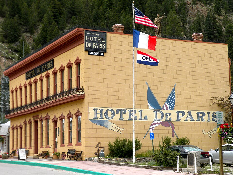 Photograph of Hotel de Paris