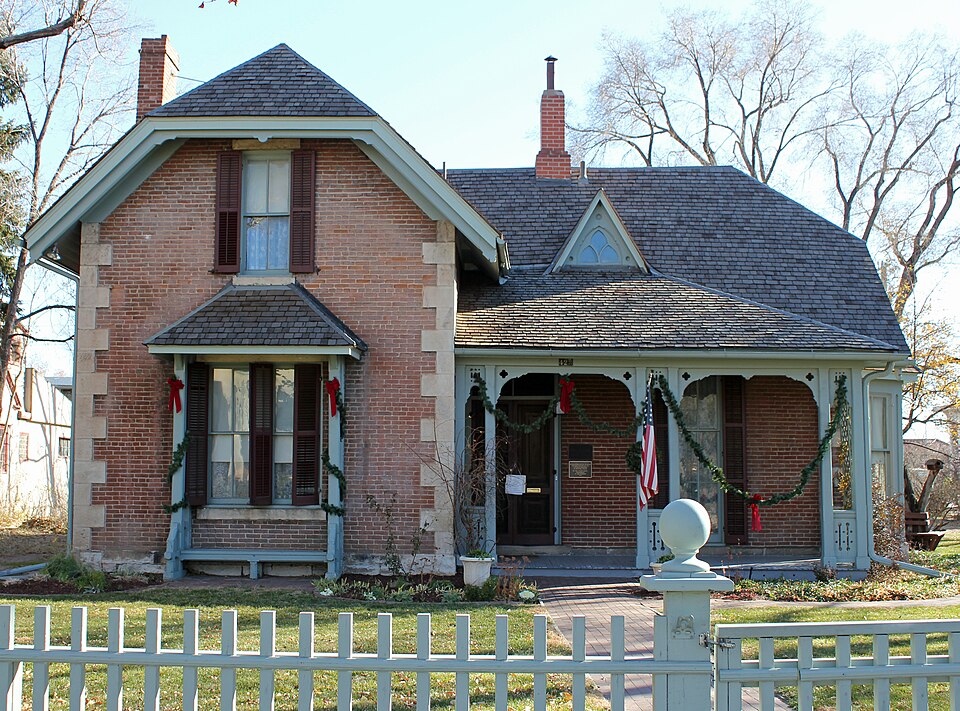 Photograph of McAllister House