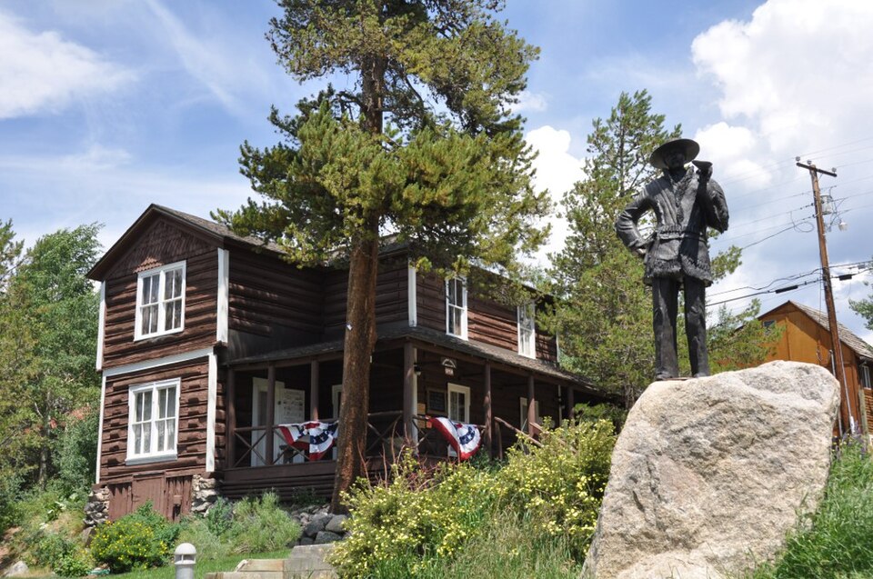 Photograph of Kauffman House
