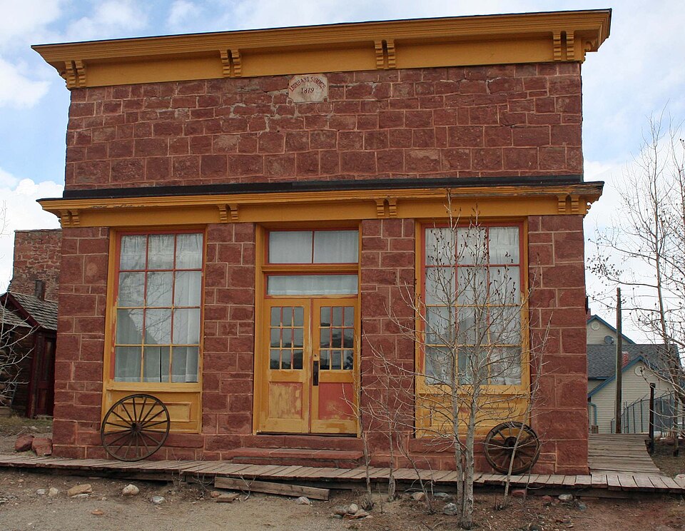 Photograph of Summer Saloon