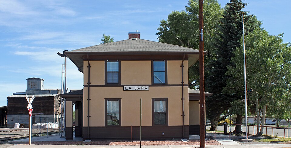 Photograph of La Jara Depot
