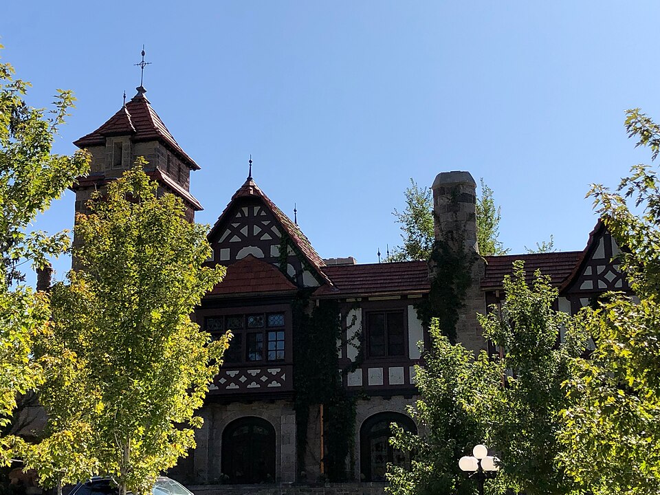 Photograph of Richthofen Castle