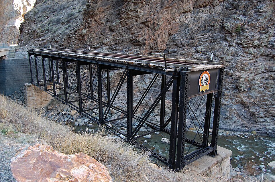 Photograph of D & RG Narrow Gauge Trestle