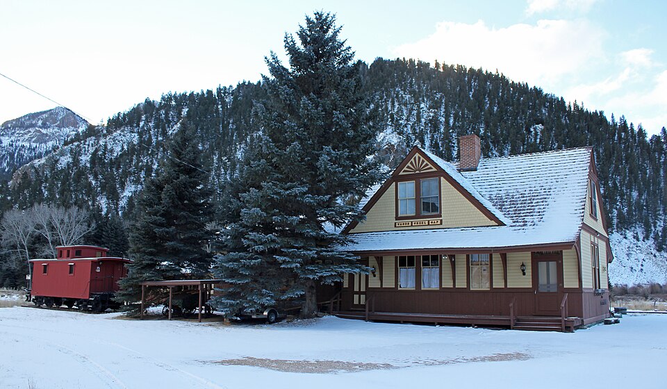 Photograph of Wagon Wheel Gap Railroad Station
