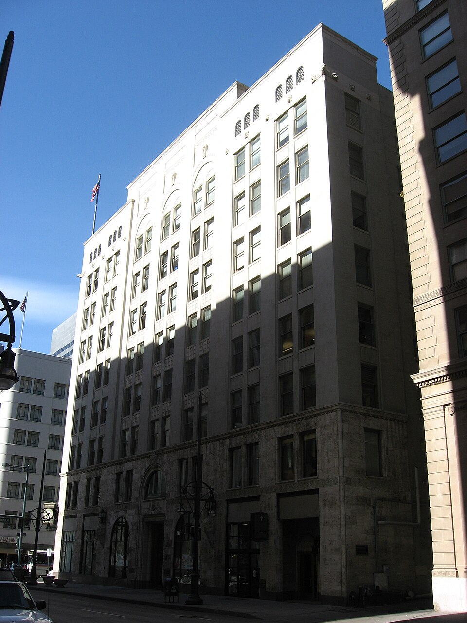 Photograph of Ideal Building