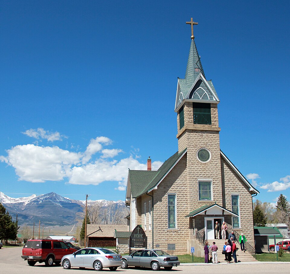 Photograph of Hope Lutheran Church