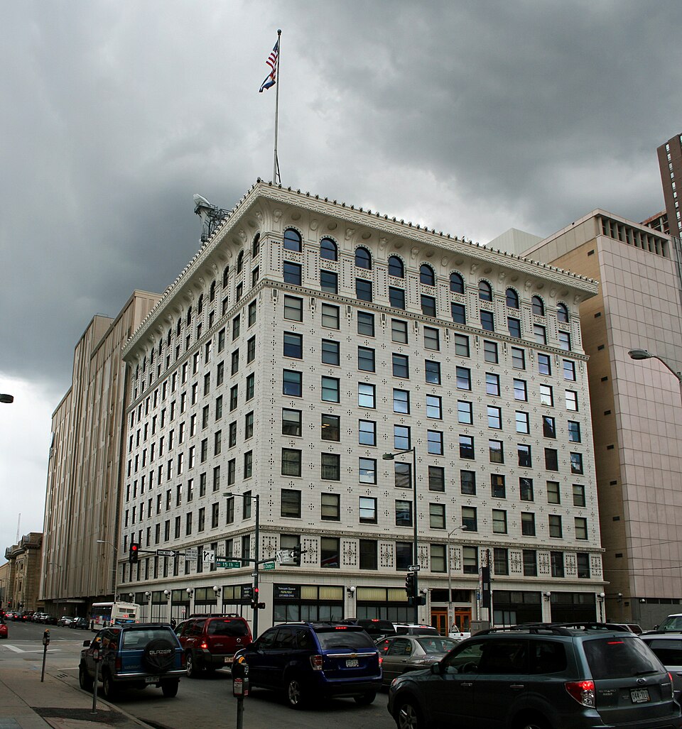 Photograph of Denver Gas & Electric Building